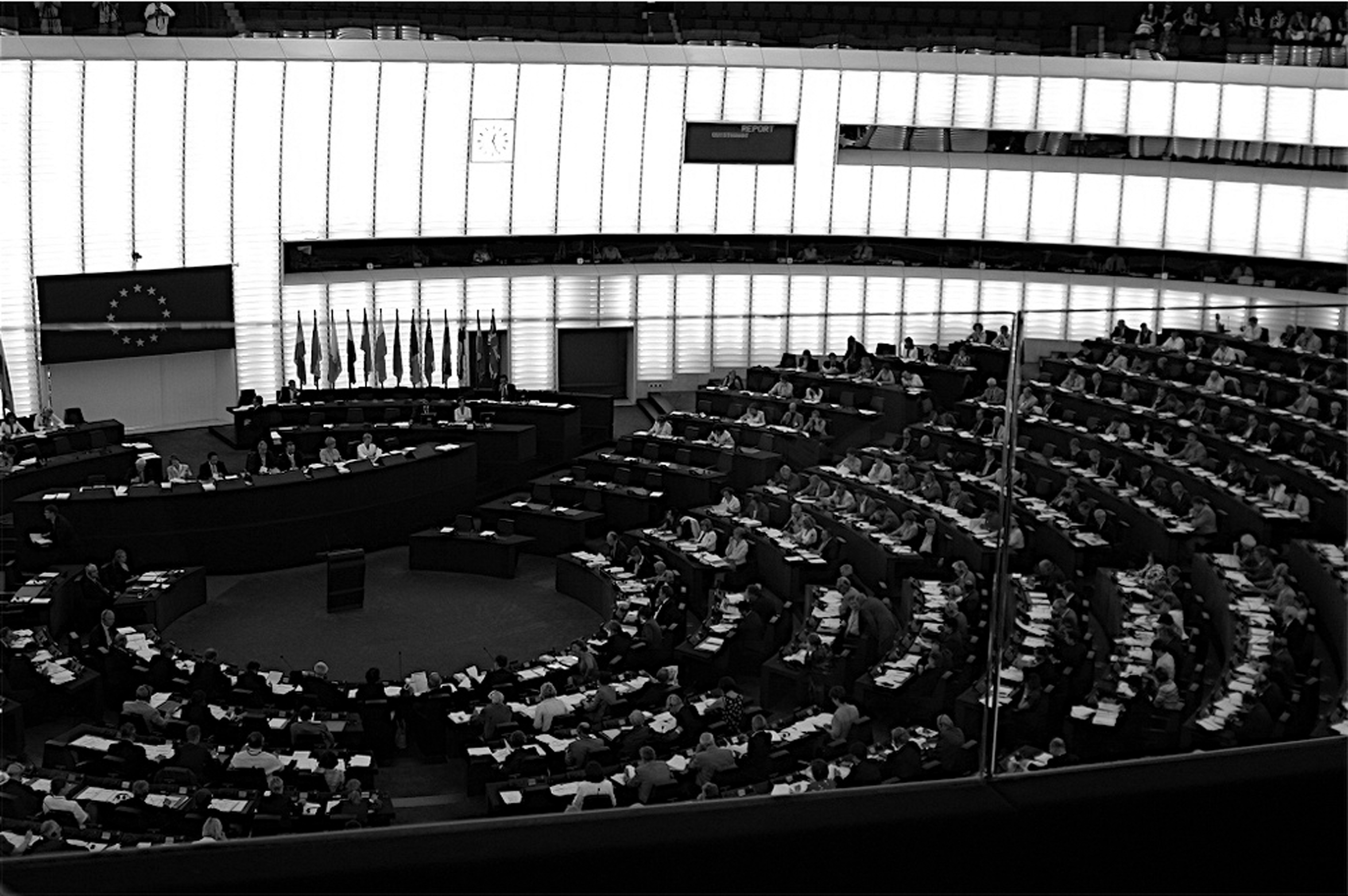 Ancora sul parlamento europeo doppia sede doppi sprechi for Ricerca sul parlamento italiano